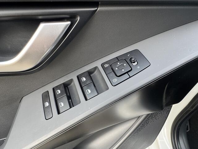 KIA Niro 1.6 GDi Hybrid DynamicLine Aut
