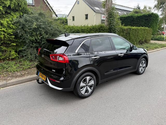 KIA Niro 1.6 GDI Hybrid Dynamic PlusLine/Trekhaak/cruise adaptief/leer