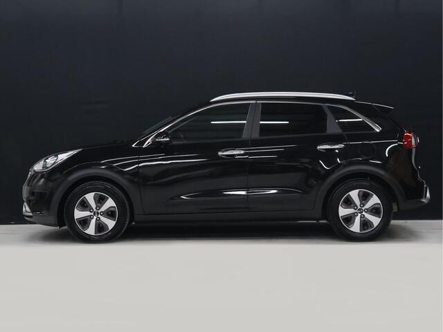 KIA Niro 1.6 GDi Hybrid DynamicLine [APPLE CARPLAY, ANDROID, CRUISE CONTROL, CAMERA, CLIMATE CONTROL, NAVIGATIE, BLUETOOTH, HALF LEDER, RADIO, NIEUWSTAAT]