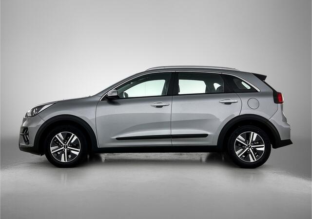 KIA Niro 1.6 GDi Hybrid DynamicLine Half lederen bekleding | Navigatie | Achteruitrijcamera Onderweg-naar-dealer