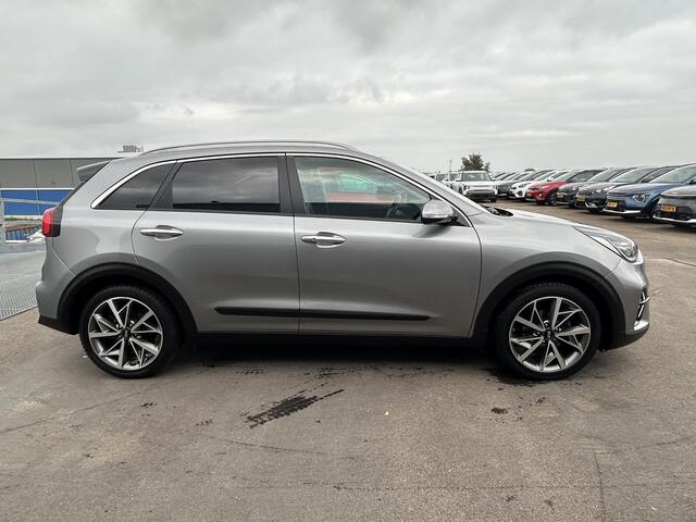 KIA Niro 1.6 GDi Hybrid Style Edition Nieuw geleverd en dealeronderhouden, Navigatie, Dodehoekdetectie, Smart Key, Achteruitrijcamera, Parkeersensoren voor + achter