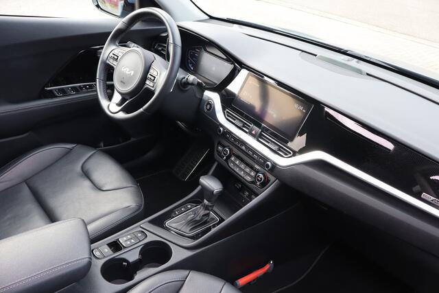 KIA Niro 1.6 GDi PHEV ExecutiveLine NL Auto/Panoramadak/Apple carplay/Stoelverwarming voor en achter/Stoelventilatie/Achteruitrijcamera/Parkeersensoren/Stuurverwarming/Lane assist/Cruise control
