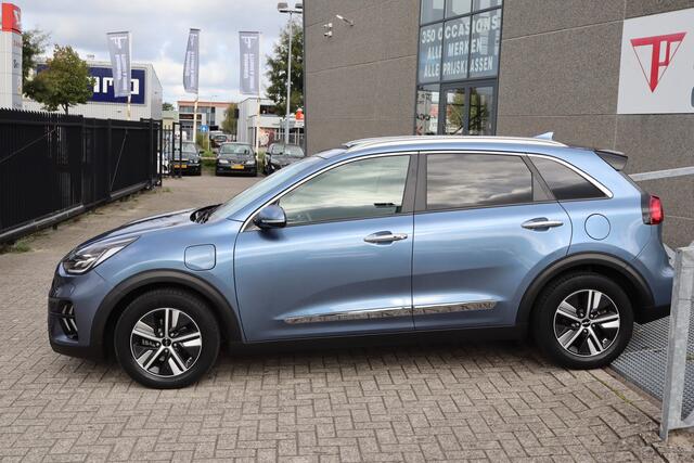 KIA Niro 1.6 GDi PHEV ExecutiveLine NL Auto/Panoramadak/Apple carplay/Stoelverwarming voor en achter/Stoelventilatie/Achteruitrijcamera/Parkeersensoren/Stuurverwarming/Lane assist/Cruise control