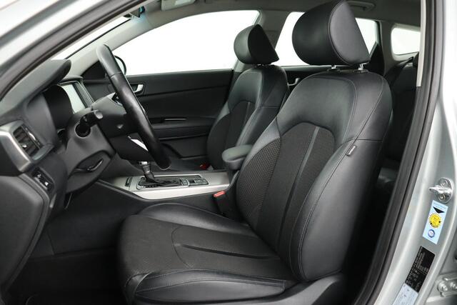 KIA OPTIMA 2.0 GDI PHEV DynamicLine | Stoel & stuurverwarming | Carplay | Camera | Full LED | Keyless | Navigatie | Harman/Kardon | Half leder