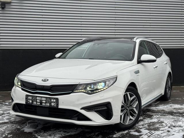 KIA OPTIMA Sportswagon 2.0 GDI PHEV ExecutiveLine Schuif/kanteldak, Trekhaak, Stoelkoeling + Stoelverwarming, Stuurwiel verwarmd, 360" Camera, Navigatie, Lederen bekleding, Seat memory Herman/Kardon