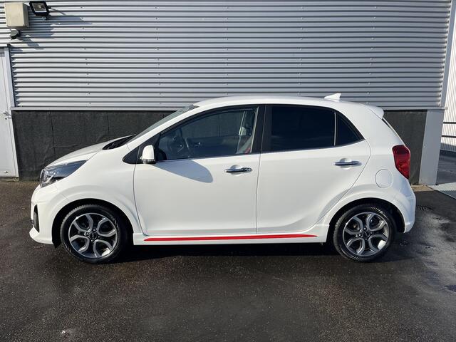 KIA PICANTO 1.0 DPi GT-Line Navigatie, Lederen bekleding, ALL-season banden, Parkeersensoren, zeer nette auto welke nieuwe geleverd door Kooijman is. BTW-auto