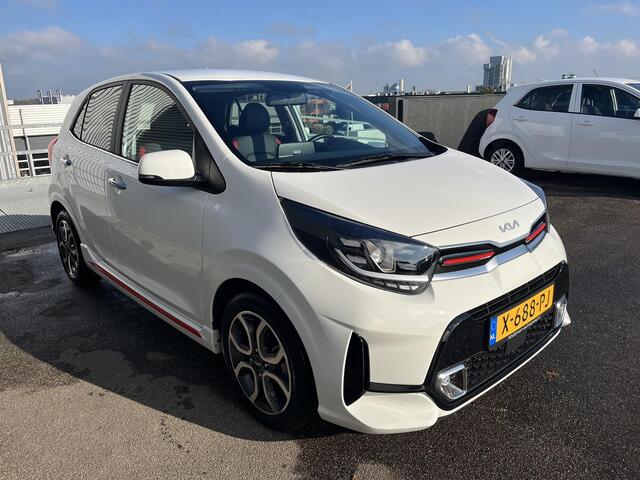 KIA PICANTO 1.0 DPi GT-Line Navigatie, Lederen bekleding, ALL-season banden, Parkeersensoren, zeer nette auto welke nieuwe geleverd door Kooijman is. BTW-auto