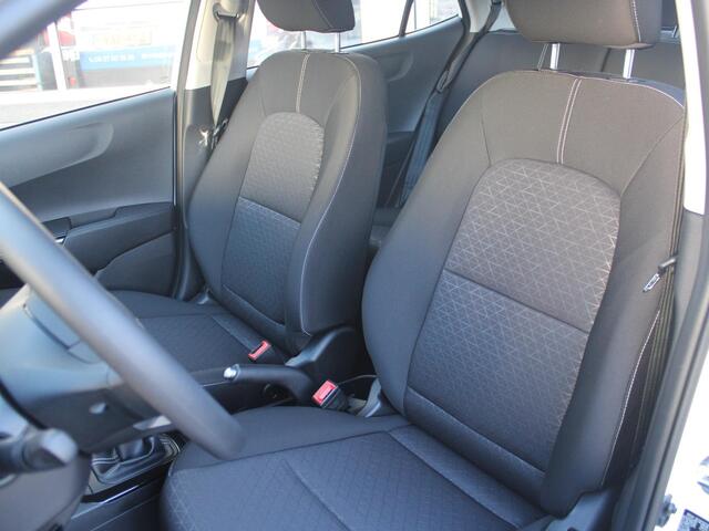 KIA PICANTO 1.0 DPi BlackLine | 5-Pers. | Airco | Cruise | Bluetooth | Priv Glass | Black Gloss Velgen