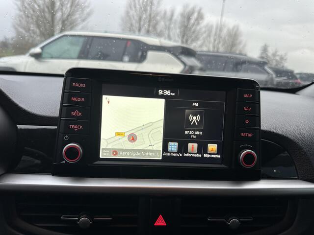 KIA PICANTO 1.0 MPi DynamicLine Lichtmetalen velgen | Privacy glass | Dealeronderhouden