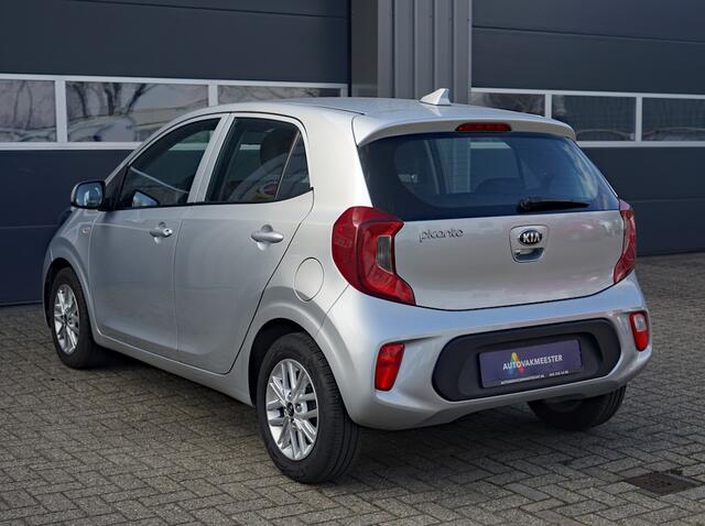 KIA PICANTO 1.0 DPi DynamicLine | Navi Carplay | Camera | Cruise Control | Airco | Interesse? Bel of App naar: 06 30 51 05 90