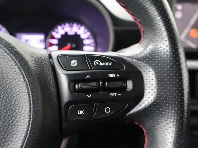 KIA PICANTO 1.2 CVVT GT-Line | 84 PK | Achteruitrijcamera | Cruise Control | Voorstoelen verwarmd | Navigatiesysteem | Volleder | Multifunctioneel stuurwiel | Automatische verlichting | DAB | Bluetooth | Automatische airco | Elektr. bedienbare & inklapbare spiegels |