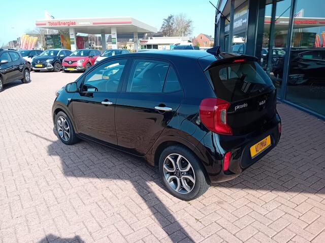 KIA PICANTO 1.0 DPi DynamicLine Automaat, Airco(automatisch), Carplay/Android auto, Navigatie, Parkeersensoren, Camera, Bluetooth, Elektrische ramen en spiegels, Centrale vergrendeling met afstandsbediening, Lichtmetalen velgen, Zeer nette auto, Fabrieksgarantie, BOV