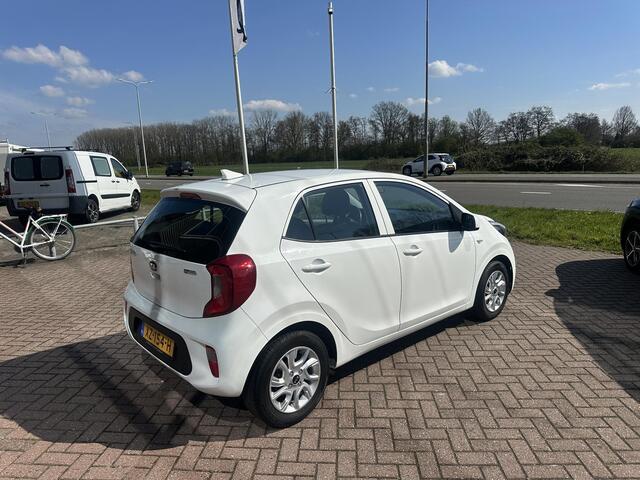 KIA PICANTO 1.0 MPi DynamicLine HD-NAVI | Camera | Cruise Control