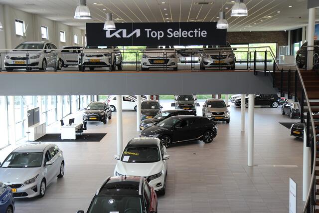 KIA PICANTO 1.0 DPI DynamicLine Navigatie - Cruise Control - Achteruitrijcamera - Apple Carplay/Android Auto - Fabrieksgarantie tot 2032