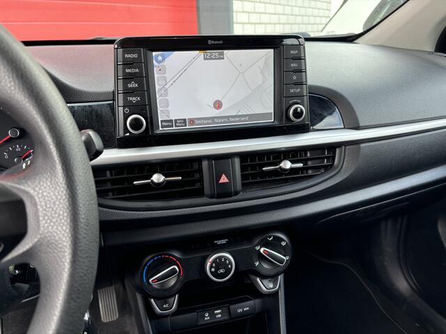 KIA PICANTO 1.0 CVVT ComfortPlusLine Navigator CAMERA / CARPLAY / NAVI / AIRCO / BLUETOOTH / ELEK RAMEN / NL-AUTO