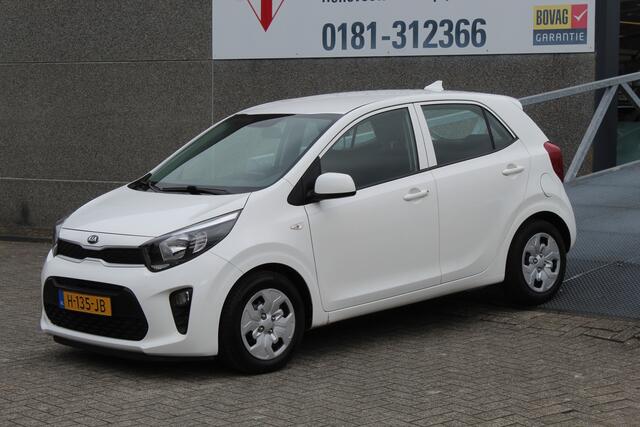 KIA PICANTO 1.0 MPi ComfortPlusLine 1e Eigenaar!!/Airco/Apple carplay/Achteruitrijcamera/Bluetooth/Multifunctioneel stuurwiel/Spraakbediening/Centrale deurvergrendeling/Elektrische ramen/Elektrisch verstelbare spiegels.