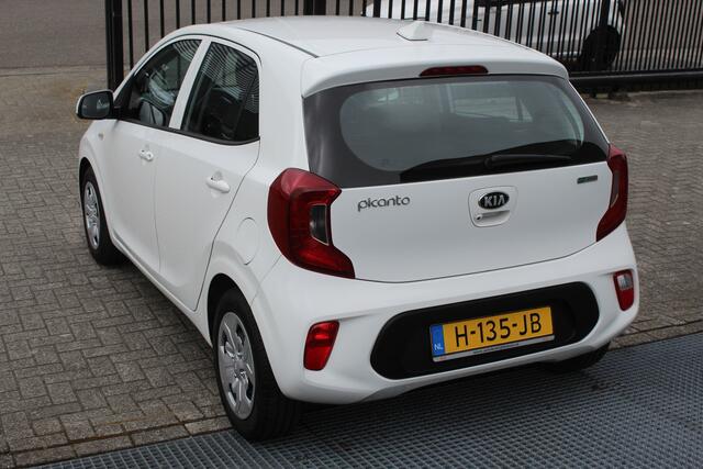KIA PICANTO 1.0 MPi ComfortPlusLine 1e Eigenaar!!/Airco/Apple carplay/Achteruitrijcamera/Bluetooth/Multifunctioneel stuurwiel/Spraakbediening/Centrale deurvergrendeling/Elektrische ramen/Elektrisch verstelbare spiegels.