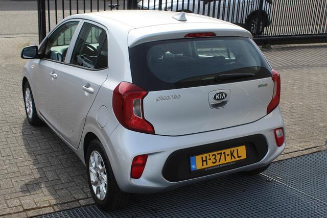 KIA PICANTO 1.0 MPi DynamicPlusLine 1e Eigenaar!!/Navigatie/Achteruitrijcamera/Apple carplay/Cruise control/Multifunctioneel stuurwiel/Spraak bediening/Bluetooth/Lichtmetalen velgen/Elektrisch verstelbare spiegels/Elektrische ramen.