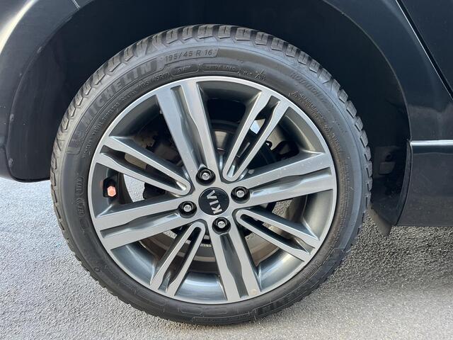 KIA PICANTO 1.0 T-GDI GT-Line 100PK! Lederen bekleding, Stoel- & Stuurwielverwarming, Achteruitrijcamera, Cruise control, Climate control