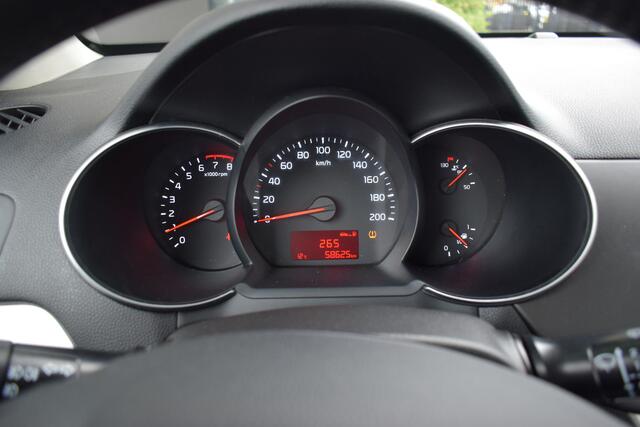KIA PICANTO 1.0i-12V ISG ColorLine 5-Drs ECC-Airco Cr.Control Radio-CD/MP3+BT 14"LMV SeatWear-bekleding LED 58.625km Tot 10Jr. Kia-Garantie