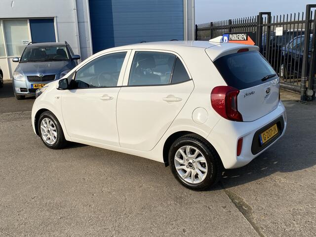 KIA PICANTO 1.0 MPi DynamicLine 5-DEURS, VOL OPTIES, AIRCO, CRUISE CONTROL, ACHTERUITRIJCAMERA, GROOT NAVIGATIE-BLUETOOTH-MULTIMEDIASYSTEEM, 4X ELEK-RAMEN, ISOFIX, AIRBAGS, CENT-VERGRENDELING, LM-VELGEN, 1E EIGENAAR