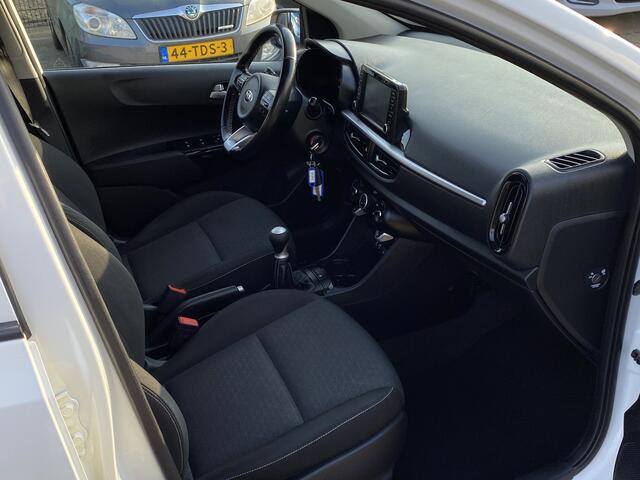 KIA PICANTO 1.0 MPi DynamicLine 5-DEURS, VOL OPTIES, AIRCO, CRUISE CONTROL, ACHTERUITRIJCAMERA, GROOT NAVIGATIE-BLUETOOTH-MULTIMEDIASYSTEEM, 4X ELEK-RAMEN, ISOFIX, AIRBAGS, CENT-VERGRENDELING, LM-VELGEN, 1E EIGENAAR