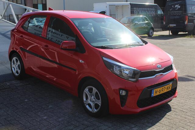 KIA PICANTO 1.0 MPi ComfortPlusLine Uniek!!1e Eigenaar!!/Achteruitrijcamera/Airco/Apple carplay/Bluetooth/Multifunctioneel stuurwiel/Spraakbediening/Elektrisch verstelbare spiegels/Elektrisch inklapbare spiegels.