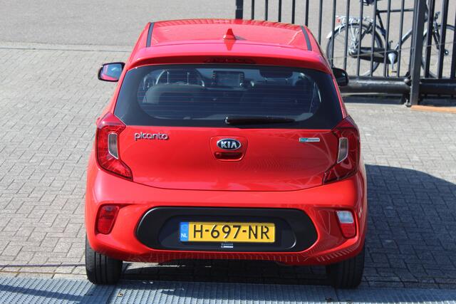 KIA PICANTO 1.0 MPi ComfortPlusLine Uniek!!1e Eigenaar!!/Achteruitrijcamera/Airco/Apple carplay/Bluetooth/Multifunctioneel stuurwiel/Spraakbediening/Elektrisch verstelbare spiegels/Elektrisch inklapbare spiegels.