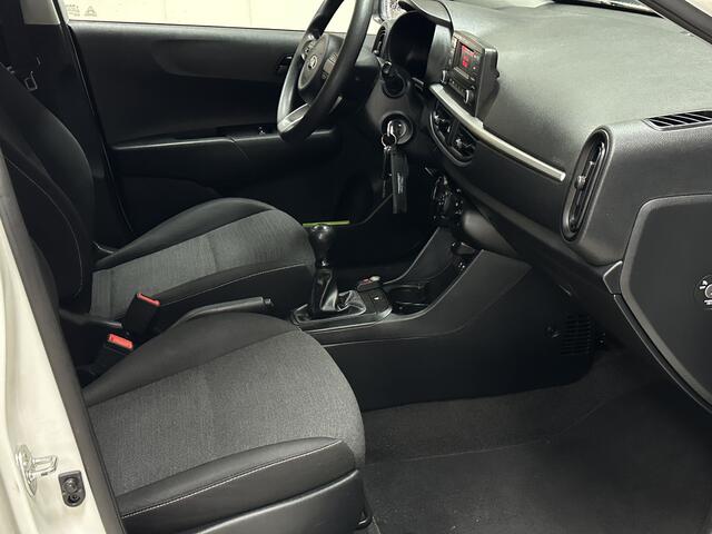 KIA PICANTO 1.0 CVVT EconomyLine/ Airco/ C.V. Afstand/ Elek. pakket/ Isofix/ Bluetooth/ Diml. Auto/ Multi. Stuur/ Dagrijverl./ Getint glas.