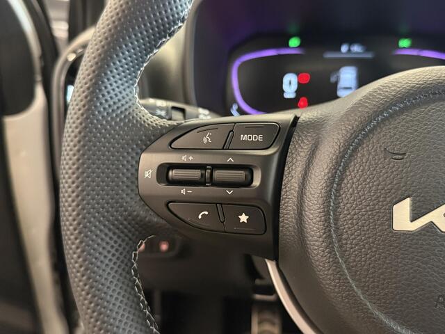 KIA PICANTO GT-line , Schuif en Kanteldak, Keyless Entry, (Vegan) Leren Bekleding), Stoel en Stuurverwarming, Draadloze oplader, Apple Carplay, Android Auto