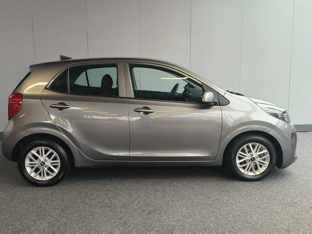 KIA PICANTO 1.0 DPi DynamicLine uit 2022 Rijklaar + Fabrieksgarantie tot 07-2029 Henk Jongen Auto's in Helmond, al 50 jaar service zoals 't hoort!