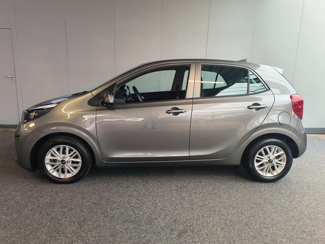 KIA PICANTO 1.0 DPi DynamicLine uit 2022 Rijklaar + Fabrieksgarantie tot 07-2029 Henk Jongen Auto's in Helmond, al 50 jaar service zoals 't hoort!