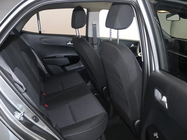 KIA PICANTO 1.0 DPI ExecutiveLine | 4-zits | Stoelverwarming | Achteruitrijcamera | LED Koplampen | Navigatie | Stuurwiel verwarmd |