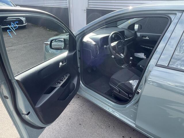 KIA PICANTO 1.0 DPI DynamicLine Ruim ¤1.500,- Voordeel! Nu extra scherp geprijsd! Bel ons voor een scherpe offerte!!