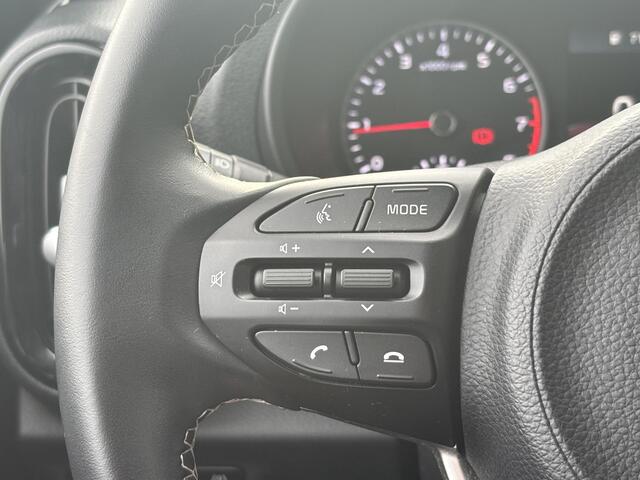 KIA PICANTO 1.0 DPi DynamicLine Apple Carplay en/of Android auto Navigatie, Nieuw geleverd en dealeronderhouden, 1e eign. Cruise control, Achteruitrijcamera