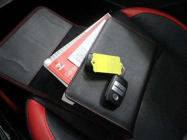 KIA PICANTO 1.0 DPi GT-Line | Navigatie | Parkeercamera | Lederen Bekelding | Apple Carplay/Android Auto | Climate Control | Cruise Control |