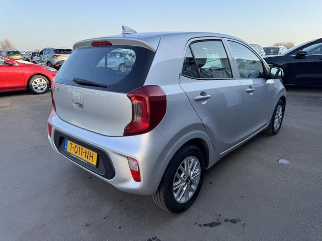 KIA PICANTO 1.0 DPi DynamicLine Nieuw geleverd, Dealeronderhouden, 1e eign. Apple Carplay en/of android auto Navigatie, Cruise control, Climate control, LMV