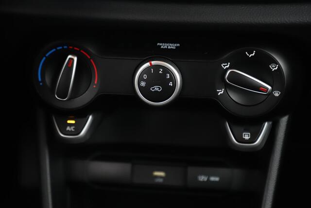 KIA PICANTO 1.0 DPi DynamicLine Achteruitrijcamera Carplay Android Navigatie 14 inch LMV Airco Cruise Control