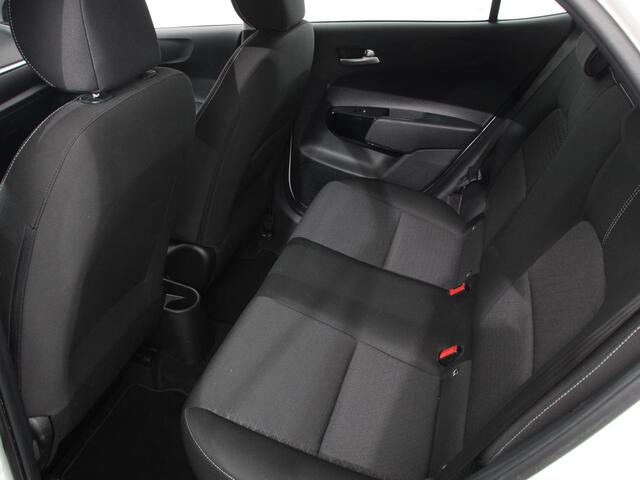 KIA PICANTO 1.0 DPi DynamicLine Airco Navigatie Apple Carplay/Android Auto Camera Lichtmetalen Velgen Cruise Control