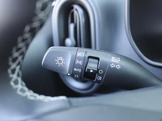 KIA PICANTO 1.0 GDi DynamicPlusLine | Camera | Navi | Airco | 14" LM | Cruise | LED | Navi | Apple Carplay/Android Auto |