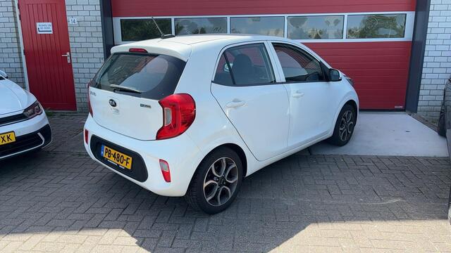 KIA PICANTO 1.0 CVVT First Edition 5 PERS / CARPLAY / CAMERA / CRUISE CONTROL / NAVI / CLIMA / BLUETOOTH / NL-AUTO