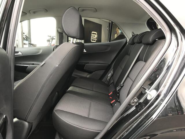 KIA PICANTO 1.0 DynamicLine Automaat