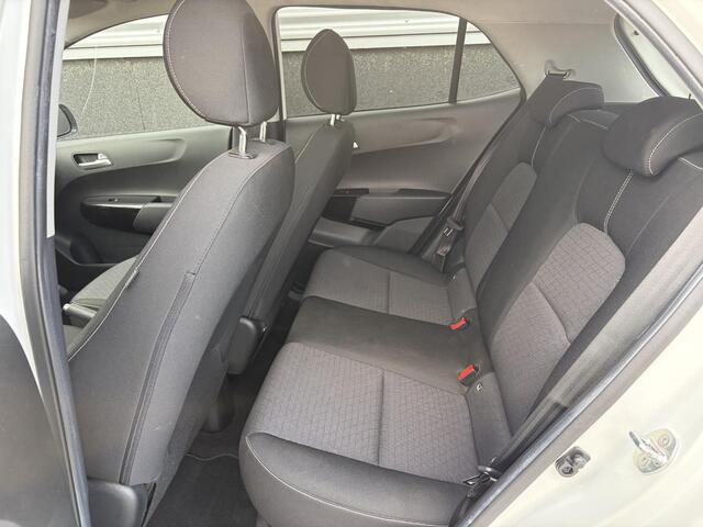 KIA PICANTO 1.0 DPi DynamicPlusLine Nieuw geleverd, Dealeronderhouden, 1e eign. Climate control, Cruise control, LMV, Privacy glass, Smart Key, Navigatie, Achteruitrijcamera