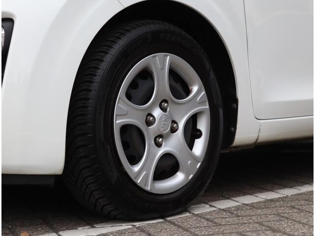 KIA PICANTO 1.0 CVVT EconomyPlusLine | BOVAG-garantie | Trekhaak | Airco
