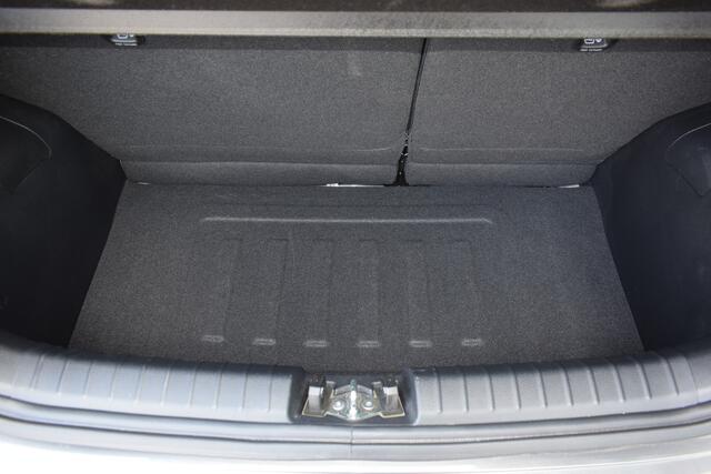 KIA PICANTO 1.0 DPi GT-Line | Leder | Camera | Navigatie | Apple Carplay & Android Auto | Tot 10j. Kia Garantie |