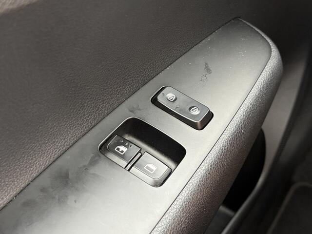 KIA PICANTO 1.0 CVVT EconomyPlusLine 5-Deurs Airco Elek.Pakket 1e Eigenaar Orig.NL 5560KM!