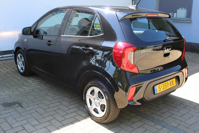 KIA PICANTO 1.0 DPi ComfortLine | Incl. 12 maanden Garantie | Cruise controle | Airco | Elektrische ramen voor | Bluetooth | Multifunctioneel stuurwiel | | Centrale deurvergrendeling met handzender | Origineel NL Auto | NAP |
