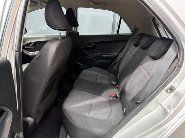 KIA PICANTO 1.0 CVVT Comfort Airco lm-velgen zwart