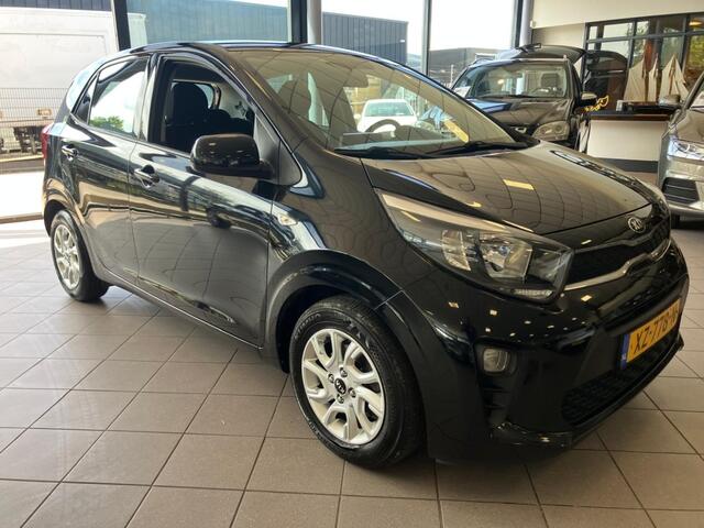 KIA PICANTO 1.0 CVVT Co.Pl.L.Nav 124 DKM APK 2-27 BJ 2019 !!!