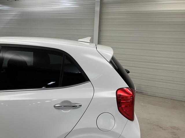 KIA PICANTO 1.0 T-GDI GT-Line / NL auto / Dealer onderhouden/ 100pk / Stoel stuurverwarming / Climate control / Navigatie / Achteruitrijcamera.